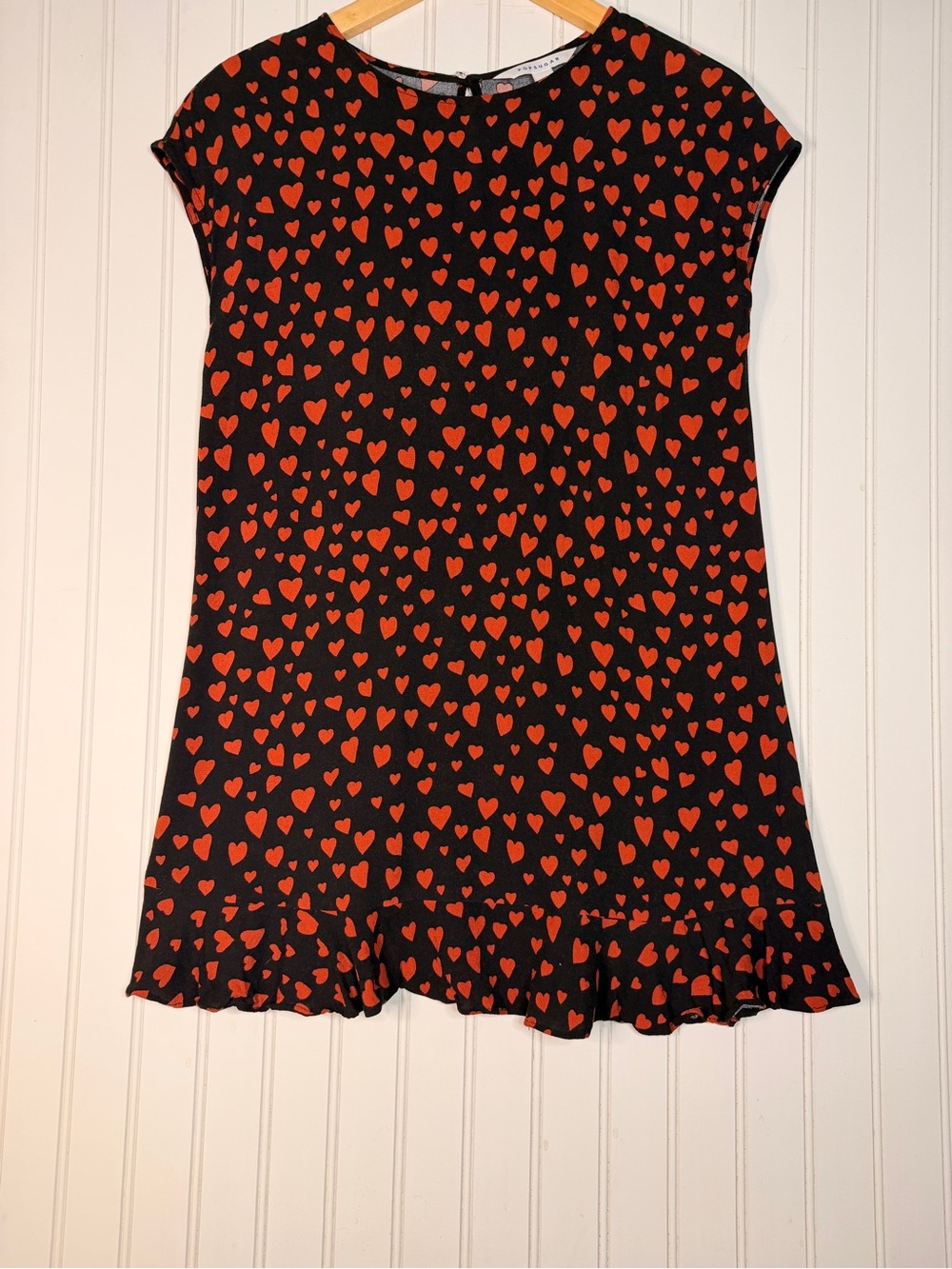 POPSUGAR XS Heart Print Shift Dress Ruffle Hem Black Red